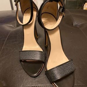 Club Monaco beautiful and sexy straps High Heel